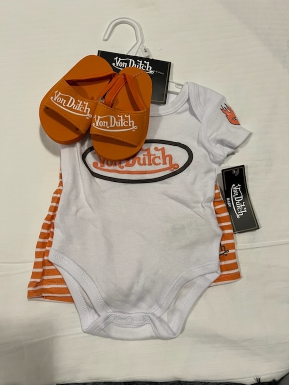 Von Dutch 2pc Set White & Orange Baby with Orange Sandals